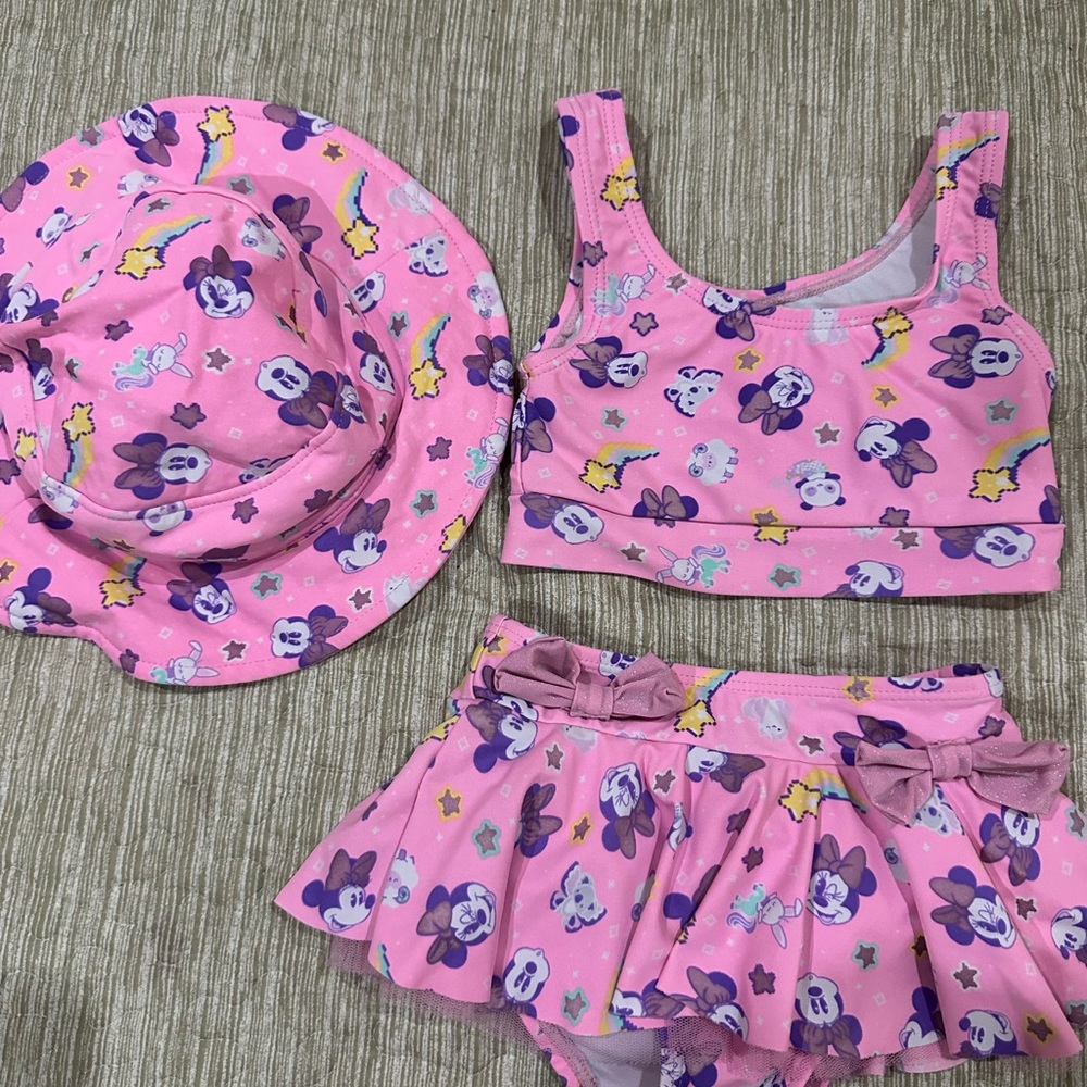 3 Piece Minnie mouse Disney Swimsuit